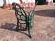 Estilo verde antiguo exterior de la tabla del hierro labrado y de la mariposa de las sillas